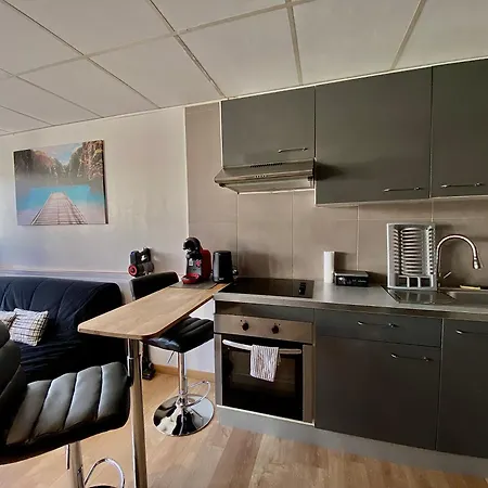 Apartment Studio Zen Climatise By Laconciergerie13 La Ciotat